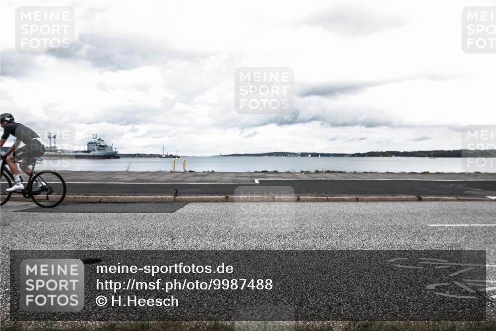 16.08.2026 - KN Förde Triathlon 2026 H.Heesch http://msf.ph/oto/9987488 16.08.2026 13:13:26 Radfahren 515, 569 meine-sportfotos.de