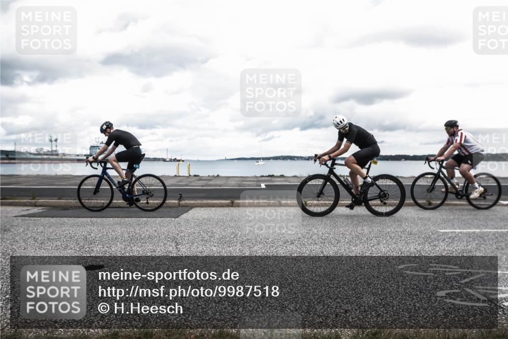 16.08.2026 - KN Förde Triathlon 2026 H.Heesch http://msf.ph/oto/9987518 16.08.2026 13:14:26 Radfahren 546, 555, 561, 568, 610, 740 meine-sportfotos.de
