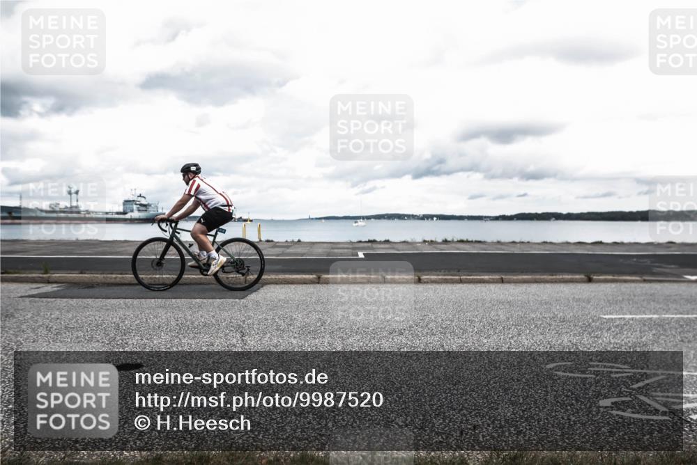 16.08.2026 - KN Förde Triathlon 2026 H.Heesch http://msf.ph/oto/9987520 16.08.2026 13:14:27 Radfahren 546, 555, 583 meine-sportfotos.de