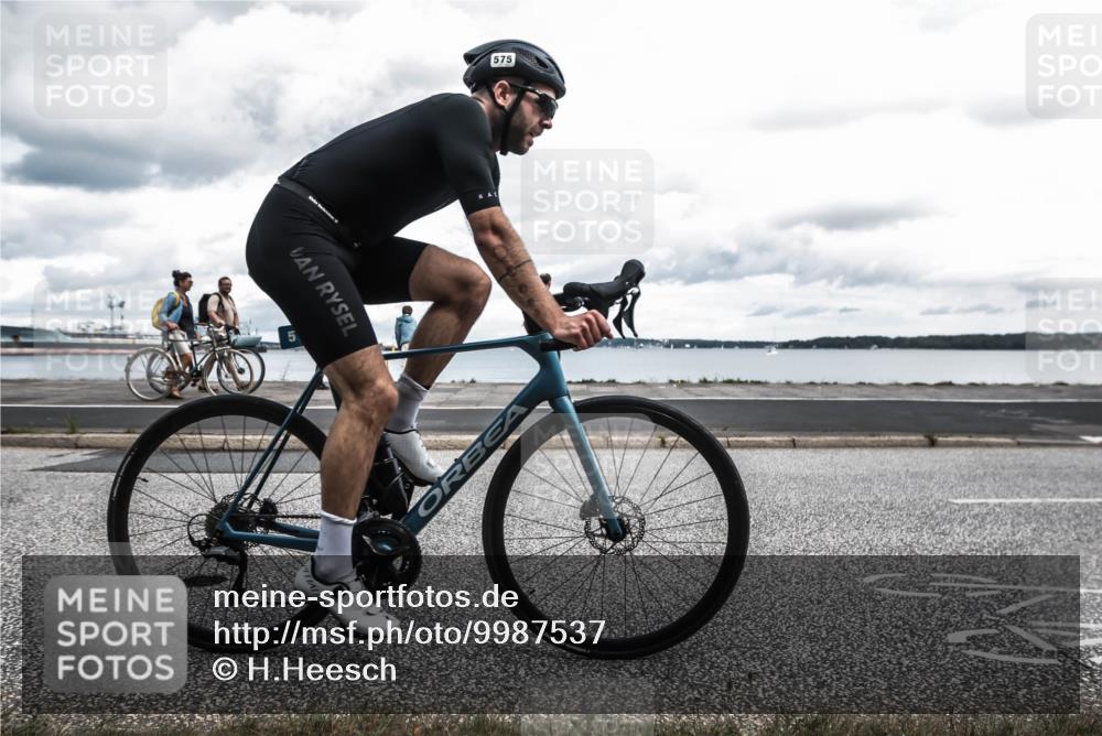 16.08.2026 - KN Förde Triathlon 2026 H.Heesch http://msf.ph/oto/9987537 16.08.2026 13:15:22 Radfahren 531, 575, 708, 711 meine-sportfotos.de