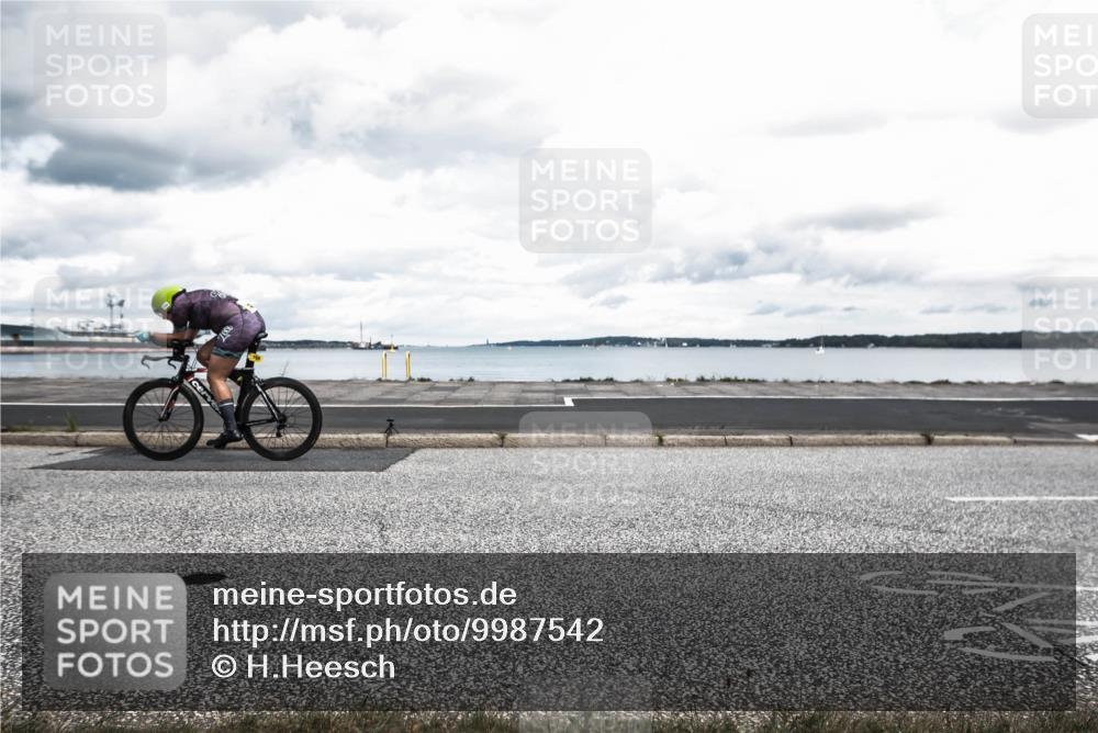 16.08.2026 - KN Förde Triathlon 2026 H.Heesch http://msf.ph/oto/9987542 16.08.2026 13:15:41 Radfahren 515, 539, 573, 609 meine-sportfotos.de