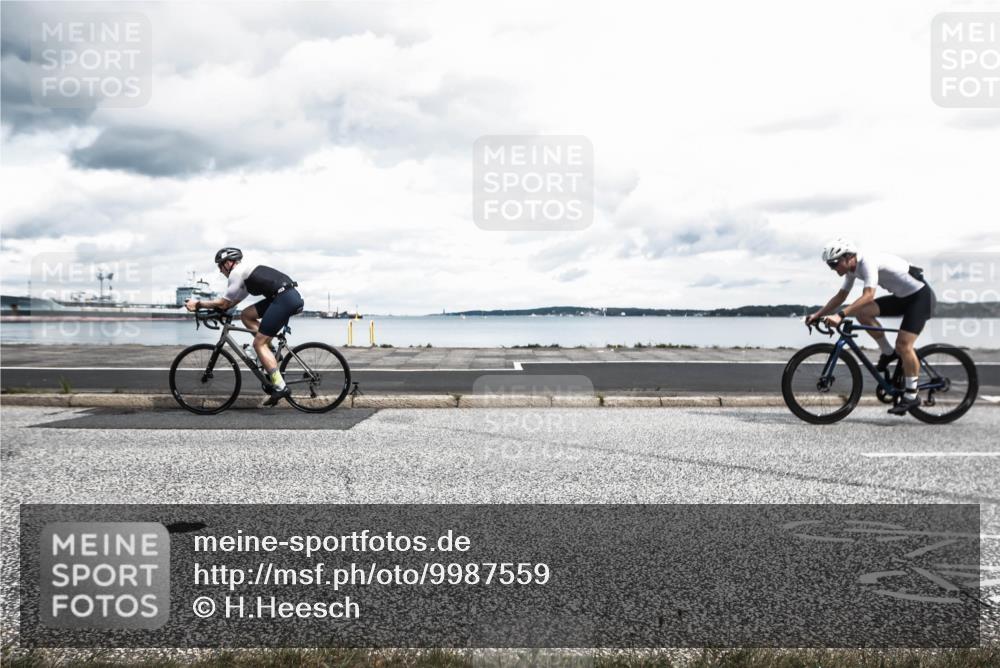 16.08.2026 - KN Förde Triathlon 2026 H.Heesch http://msf.ph/oto/9987559 16.08.2026 13:16:16 Radfahren 519, 535, 552, 567, 585, 727, 732, 738 meine-sportfotos.de