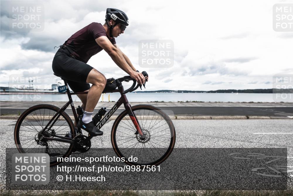 16.08.2026 - KN Förde Triathlon 2026 H.Heesch http://msf.ph/oto/9987561 16.08.2026 13:16:19 Radfahren 519, 520, 535, 552, 565, 567, 585, 715, 717, 727 meine-sportfotos.de