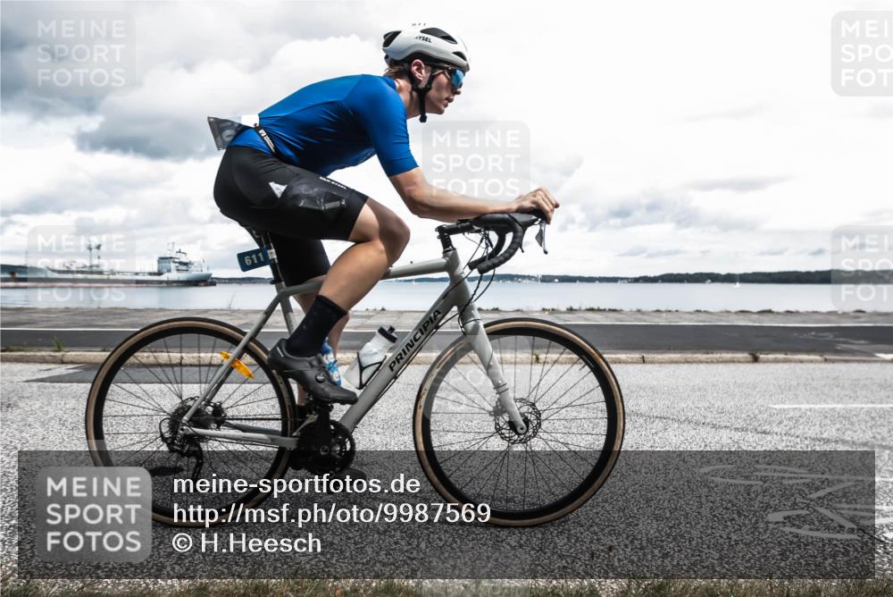 16.08.2026 - KN Förde Triathlon 2026 H.Heesch http://msf.ph/oto/9987569 16.08.2026 13:16:28 Radfahren 545, 611, 725 meine-sportfotos.de