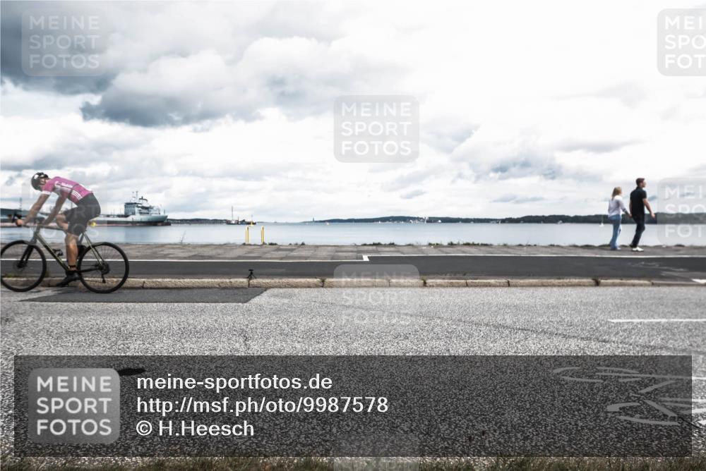 16.08.2026 - KN Förde Triathlon 2026 H.Heesch http://msf.ph/oto/9987578 16.08.2026 13:16:52 Radfahren 543, 546, 561, 583 meine-sportfotos.de