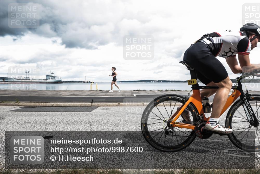 16.08.2026 - KN Förde Triathlon 2026 H.Heesch http://msf.ph/oto/9987600 16.08.2026 13:17:58 Radfahren 598, 711, 745 meine-sportfotos.de