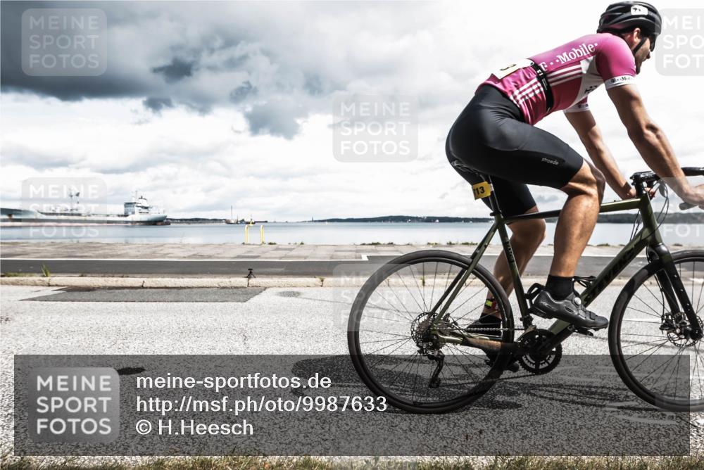 16.08.2026 - KN Förde Triathlon 2026 H.Heesch http://msf.ph/oto/9987633 16.08.2026 13:19:24 Radfahren 600, 713, 714, 735 meine-sportfotos.de
