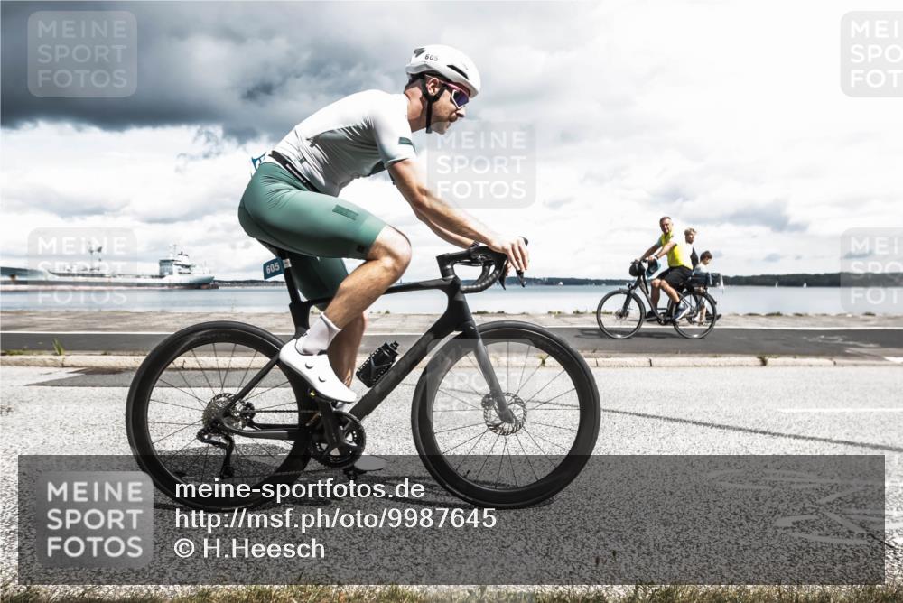 16.08.2026 - KN Förde Triathlon 2026 H.Heesch http://msf.ph/oto/9987645 16.08.2026 13:19:49 Radfahren 576, 605 meine-sportfotos.de