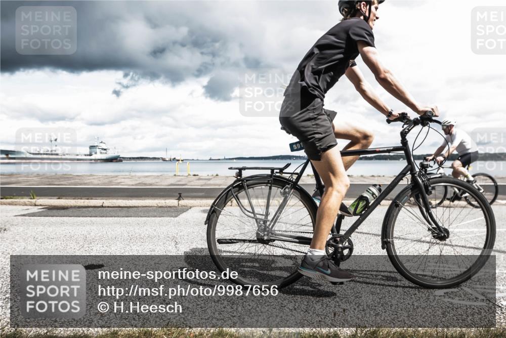 16.08.2026 - KN Förde Triathlon 2026 H.Heesch http://msf.ph/oto/9987656 16.08.2026 13:20:08 Radfahren 532, 591, 709, 737 meine-sportfotos.de