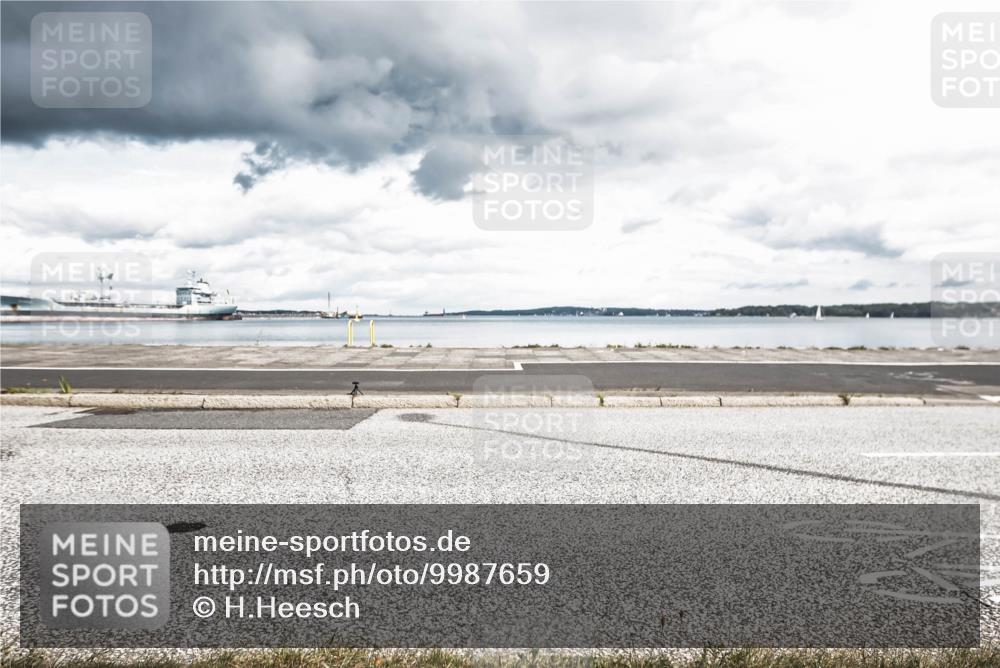 16.08.2026 - KN Förde Triathlon 2026 H.Heesch http://msf.ph/oto/9987659 16.08.2026 13:20:16 Radfahren 549, 584 meine-sportfotos.de