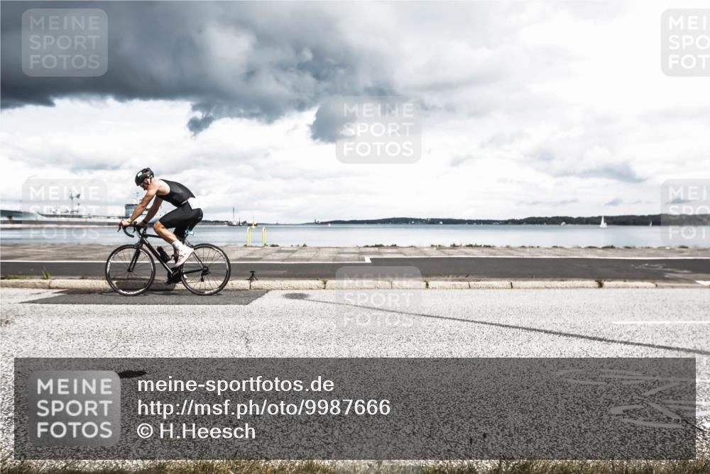 16.08.2026 - KN Förde Triathlon 2026 H.Heesch http://msf.ph/oto/9987666 16.08.2026 13:20:36 Radfahren 588 meine-sportfotos.de