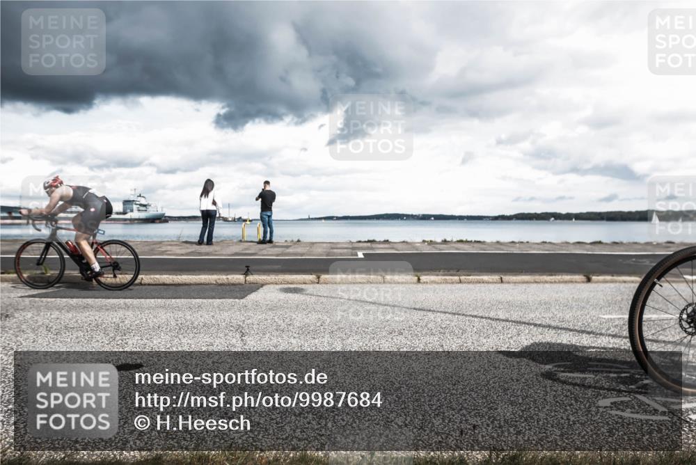 16.08.2026 - KN Förde Triathlon 2026 H.Heesch http://msf.ph/oto/9987684 16.08.2026 13:21:19 Radfahren 592, 603, 608, 703 meine-sportfotos.de