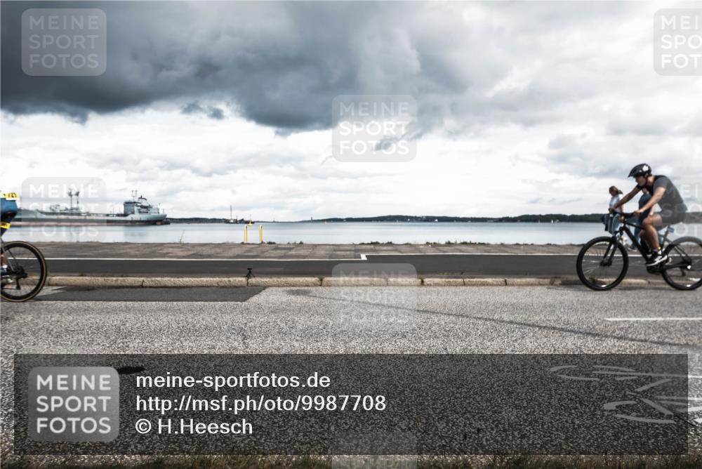 16.08.2026 - KN Förde Triathlon 2026 H.Heesch http://msf.ph/oto/9987708 16.08.2026 13:22:39 Radfahren 601, 721, 737 meine-sportfotos.de