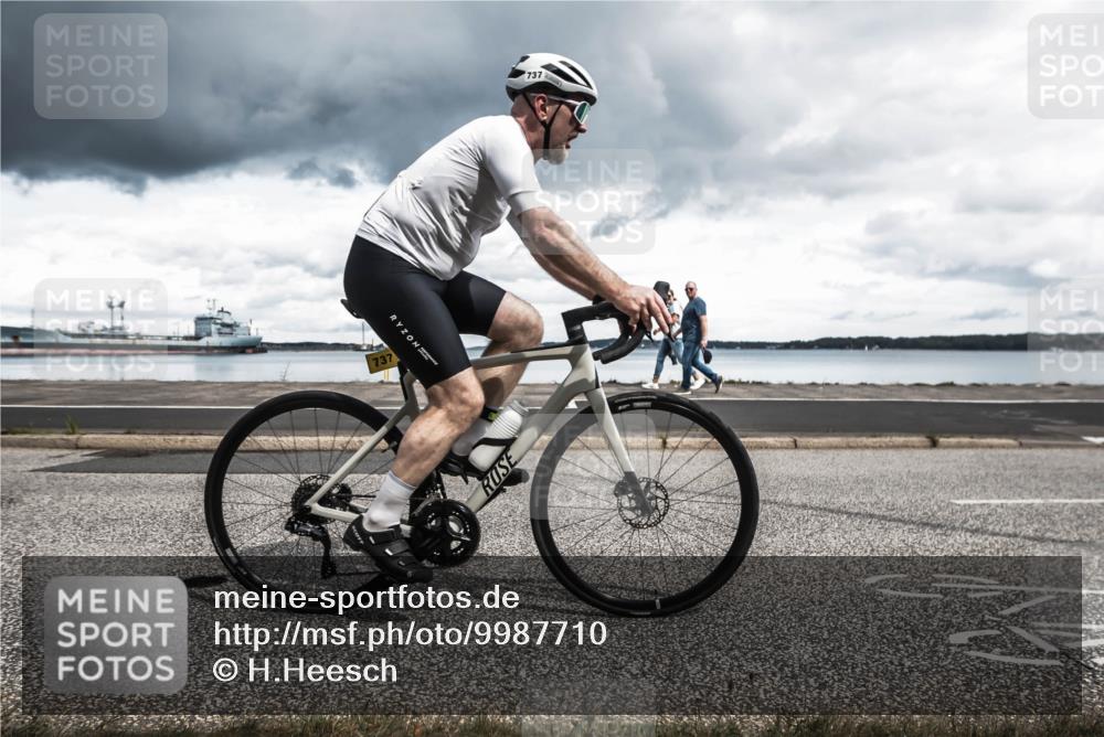 16.08.2026 - KN Förde Triathlon 2026 H.Heesch http://msf.ph/oto/9987710 16.08.2026 13:22:43 Radfahren 737 meine-sportfotos.de