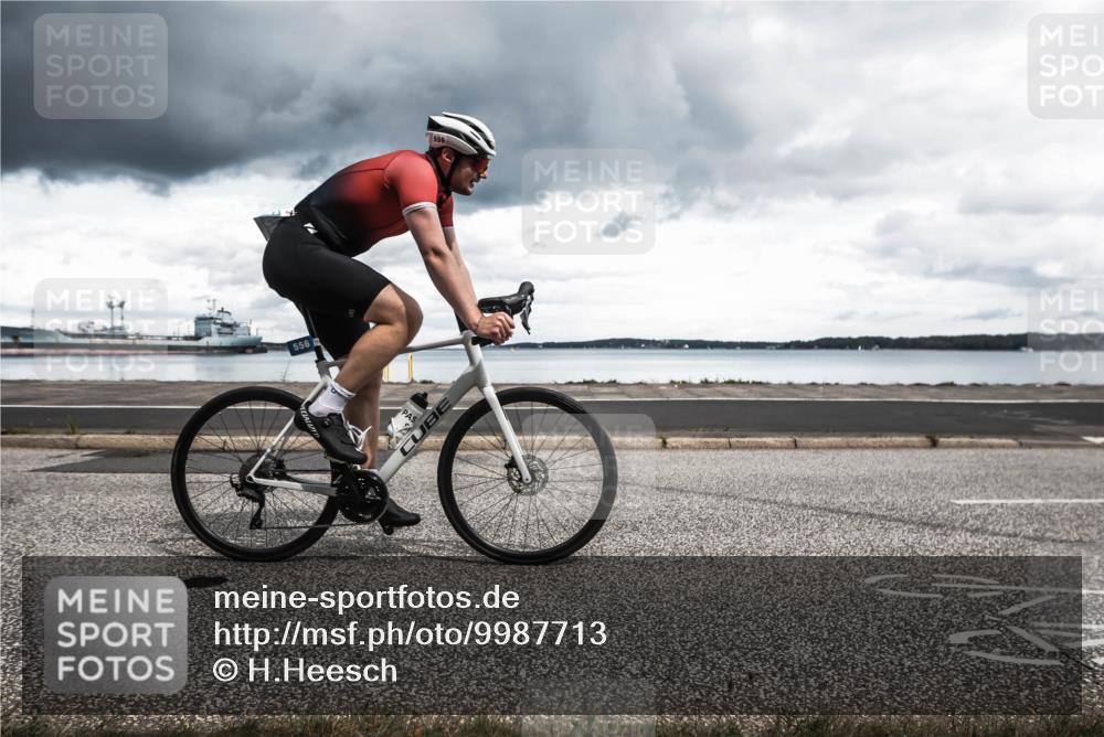 16.08.2026 - KN Förde Triathlon 2026 H.Heesch http://msf.ph/oto/9987713 16.08.2026 13:22:54 Radfahren 550, 612 meine-sportfotos.de