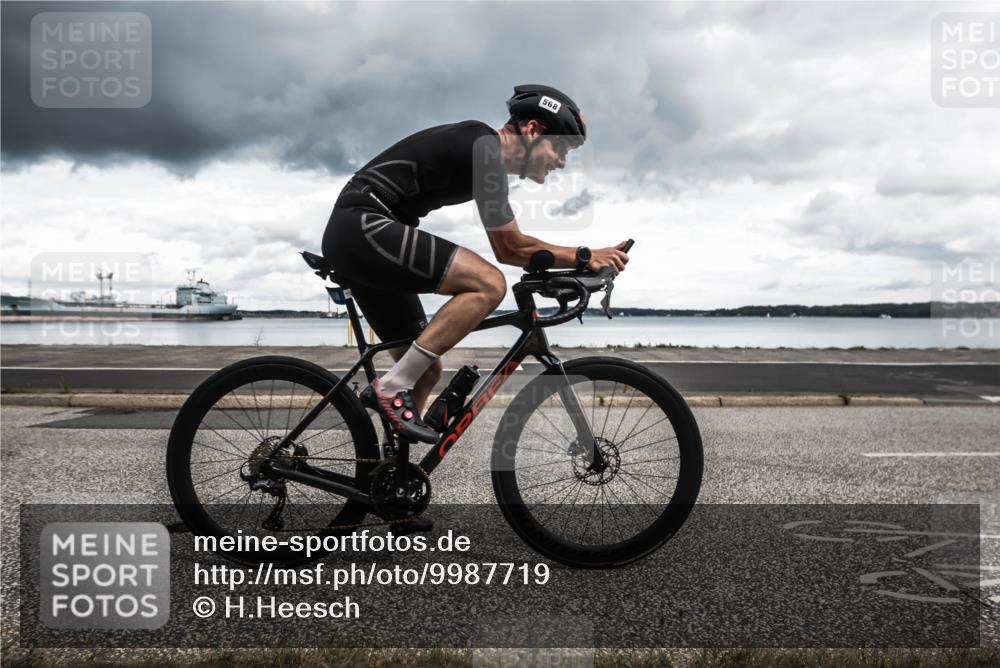16.08.2026 - KN Förde Triathlon 2026 H.Heesch http://msf.ph/oto/9987719 16.08.2026 13:23:14 Radfahren 533, 573, 587, 708, 726, 727, 731 meine-sportfotos.de