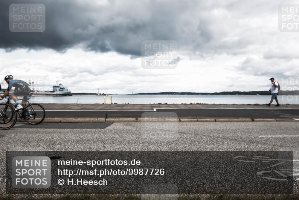 16.08.2026 - KN Förde Triathlon 2026 H.Heesch http://msf.ph/oto/9987726 16.08.2026 13:23:24 Radfahren 569, 571, 575, 604, 611 meine-sportfotos.de