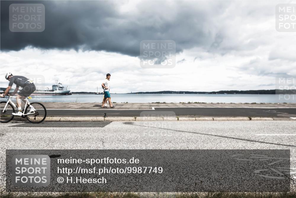 16.08.2026 - KN Förde Triathlon 2026 H.Heesch http://msf.ph/oto/9987749 16.08.2026 13:24:21 Radfahren 583, 724 meine-sportfotos.de