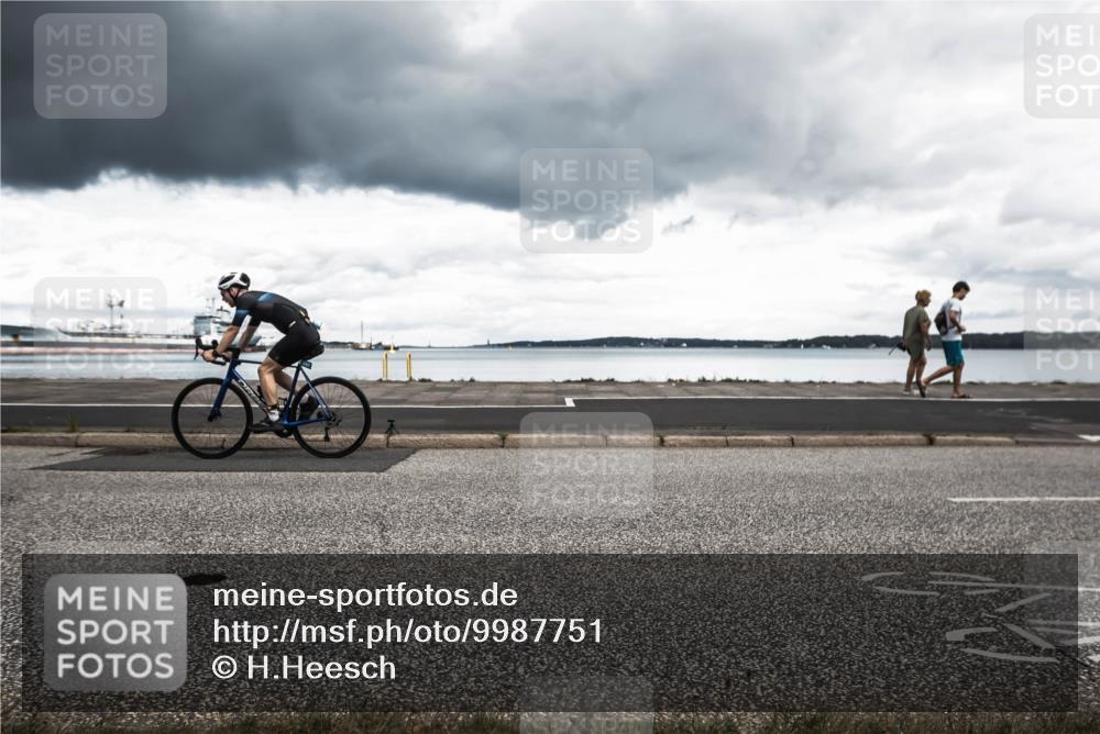16.08.2026 - KN Förde Triathlon 2026 H.Heesch http://msf.ph/oto/9987751 16.08.2026 13:24:28 Radfahren 583, 595, 730, 738 meine-sportfotos.de