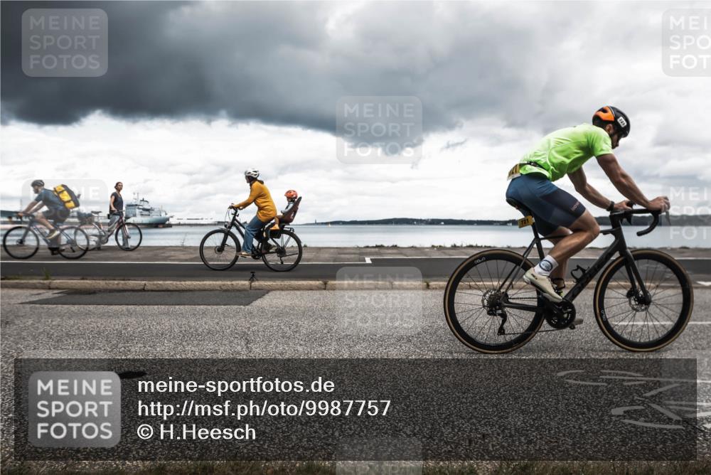 16.08.2026 - KN Förde Triathlon 2026 H.Heesch http://msf.ph/oto/9987757 16.08.2026 13:24:52 Radfahren 546, 561, 577 meine-sportfotos.de