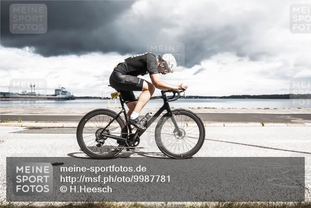 16.08.2026 - KN Förde Triathlon 2026 H.Heesch http://msf.ph/oto/9987781 16.08.2026 13:26:03 Radfahren 731 meine-sportfotos.de