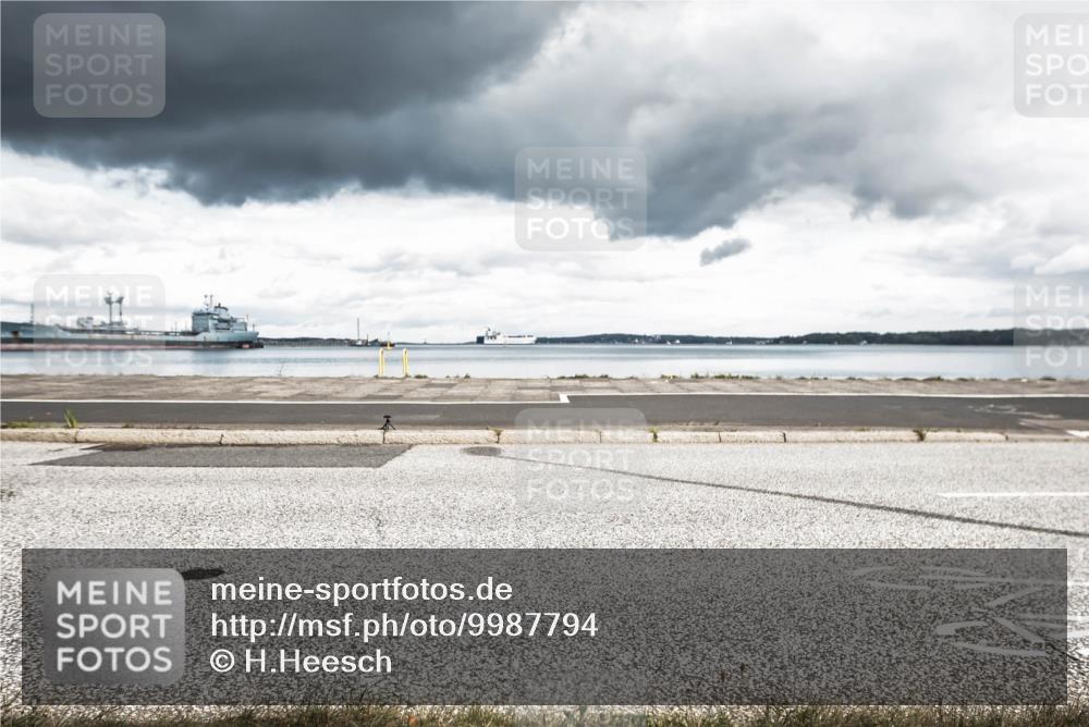 16.08.2026 - KN Förde Triathlon 2026 H.Heesch http://msf.ph/oto/9987794 16.08.2026 13:26:38 Radfahren 566, 715, 742 meine-sportfotos.de