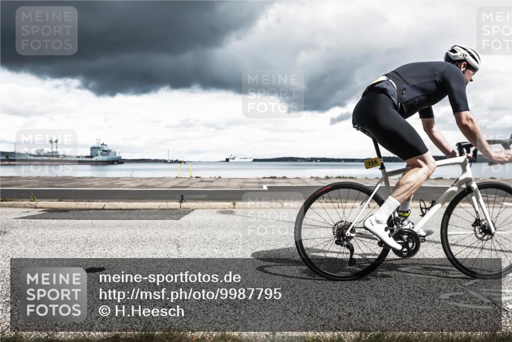 16.08.2026 - KN Förde Triathlon 2026 H.Heesch http://msf.ph/oto/9987795 16.08.2026 13:26:40 Radfahren 566, 715 meine-sportfotos.de