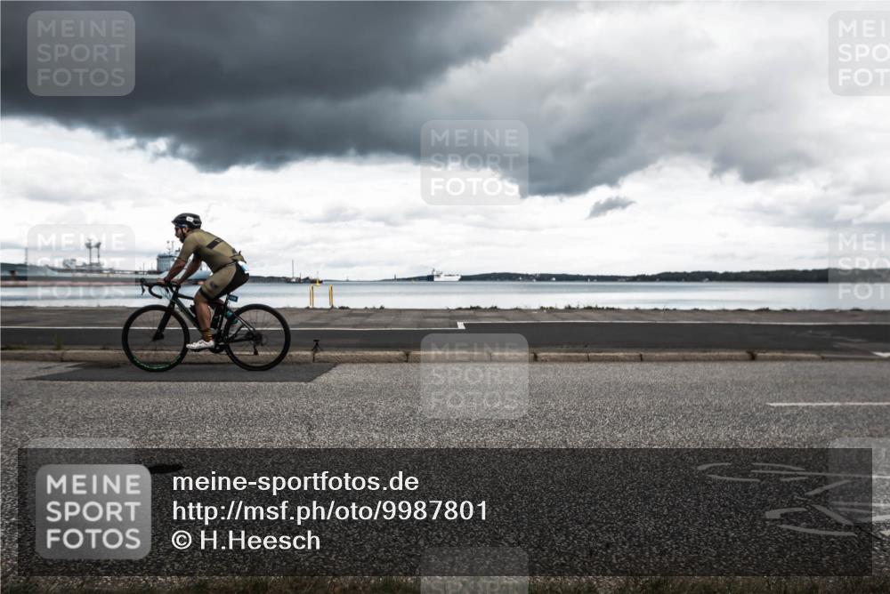 16.08.2026 - KN Förde Triathlon 2026 H.Heesch http://msf.ph/oto/9987801 16.08.2026 13:27:07 Radfahren 714 meine-sportfotos.de