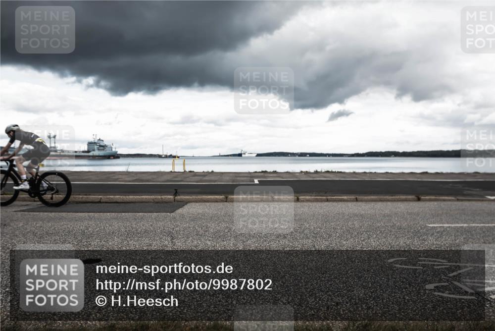 16.08.2026 - KN Förde Triathlon 2026 H.Heesch http://msf.ph/oto/9987802 16.08.2026 13:27:08 Radfahren  meine-sportfotos.de