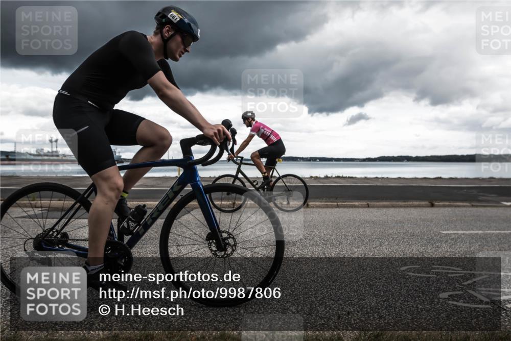 16.08.2026 - KN Förde Triathlon 2026 H.Heesch http://msf.ph/oto/9987806 16.08.2026 13:27:28 Radfahren 606, 713 meine-sportfotos.de