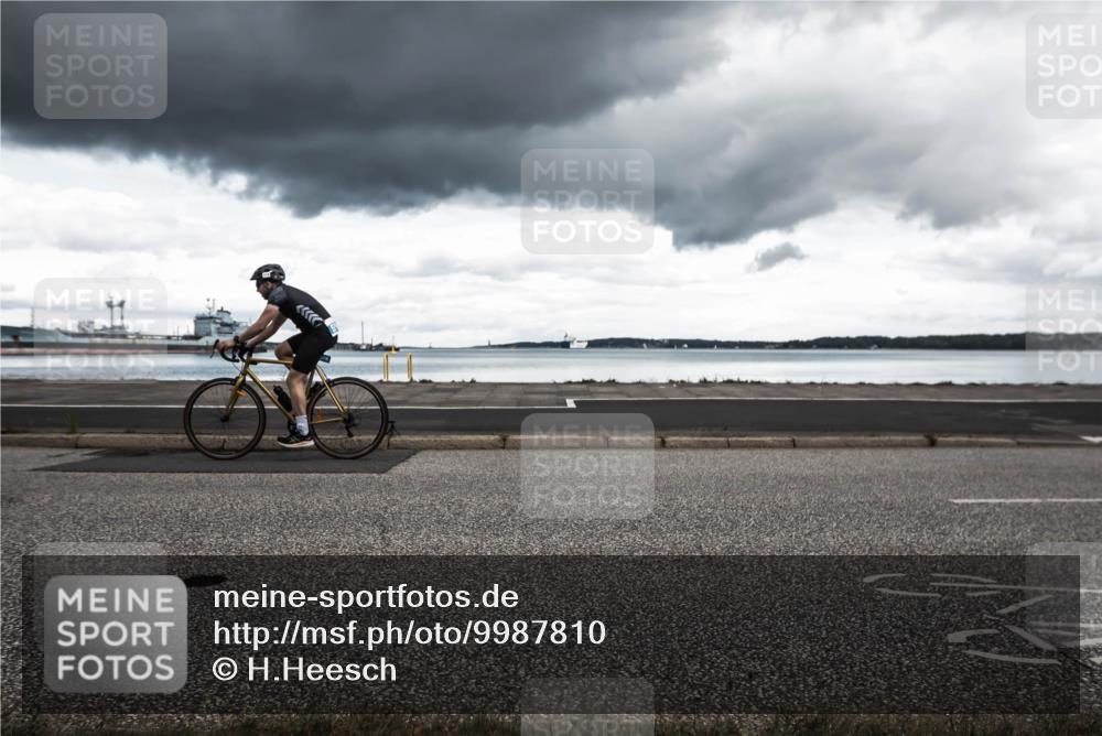 16.08.2026 - KN Förde Triathlon 2026 H.Heesch http://msf.ph/oto/9987810 16.08.2026 13:27:37 Radfahren 579 meine-sportfotos.de