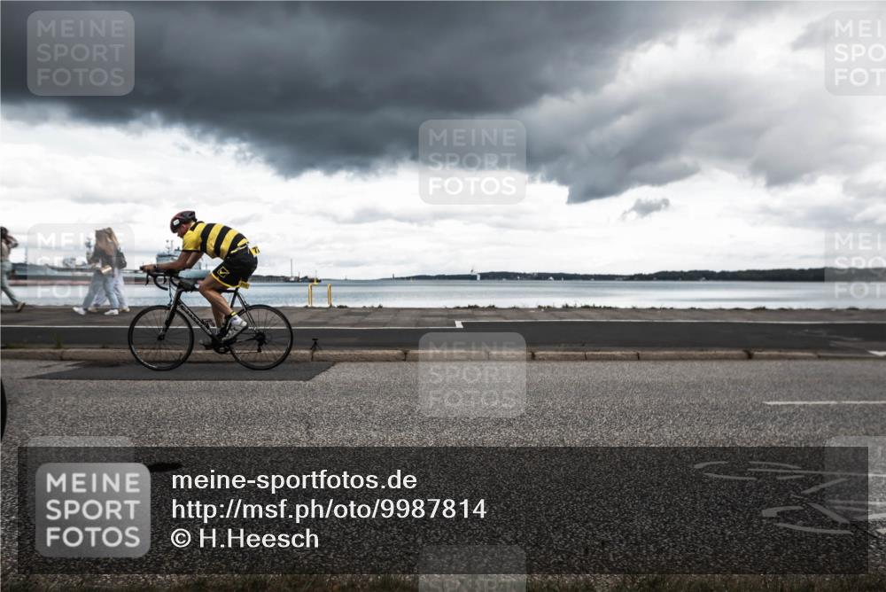 16.08.2026 - KN Förde Triathlon 2026 H.Heesch http://msf.ph/oto/9987814 16.08.2026 13:28:16 Radfahren 723 meine-sportfotos.de