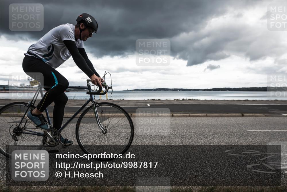 16.08.2026 - KN Förde Triathlon 2026 H.Heesch http://msf.ph/oto/9987817 16.08.2026 13:28:30 Radfahren 609, 709, 734 meine-sportfotos.de