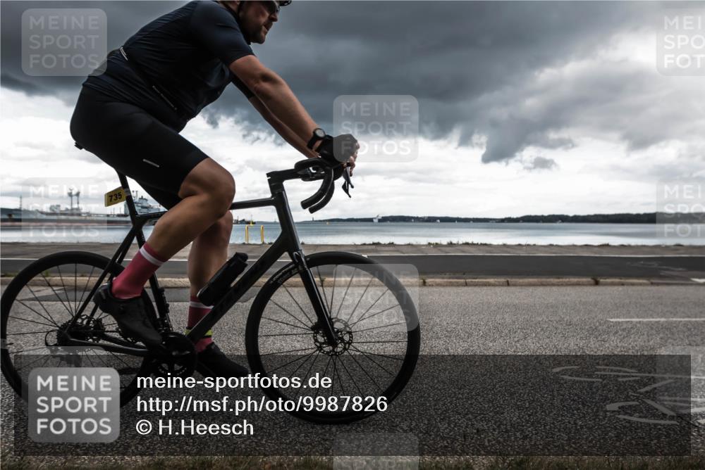 16.08.2026 - KN Förde Triathlon 2026 H.Heesch http://msf.ph/oto/9987826 16.08.2026 13:29:15 Radfahren 562, 722 meine-sportfotos.de