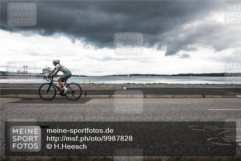 16.08.2026 - KN Förde Triathlon 2026 H.Heesch http://msf.ph/oto/9987828 16.08.2026 13:29:17 Radfahren 562 meine-sportfotos.de