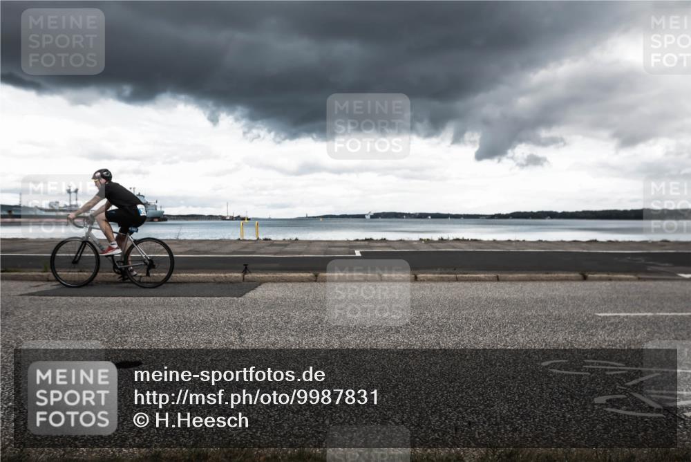 16.08.2026 - KN Förde Triathlon 2026 H.Heesch http://msf.ph/oto/9987831 16.08.2026 13:29:21 Radfahren 597 meine-sportfotos.de