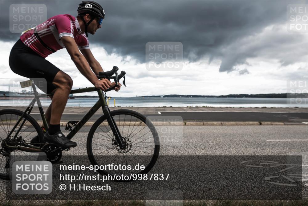 16.08.2026 - KN Förde Triathlon 2026 H.Heesch http://msf.ph/oto/9987837 16.08.2026 13:29:57 Radfahren 592 meine-sportfotos.de