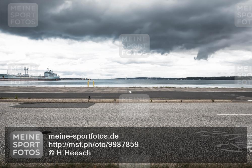 16.08.2026 - KN Förde Triathlon 2026 H.Heesch http://msf.ph/oto/9987859 16.08.2026 13:31:55 Radfahren  meine-sportfotos.de