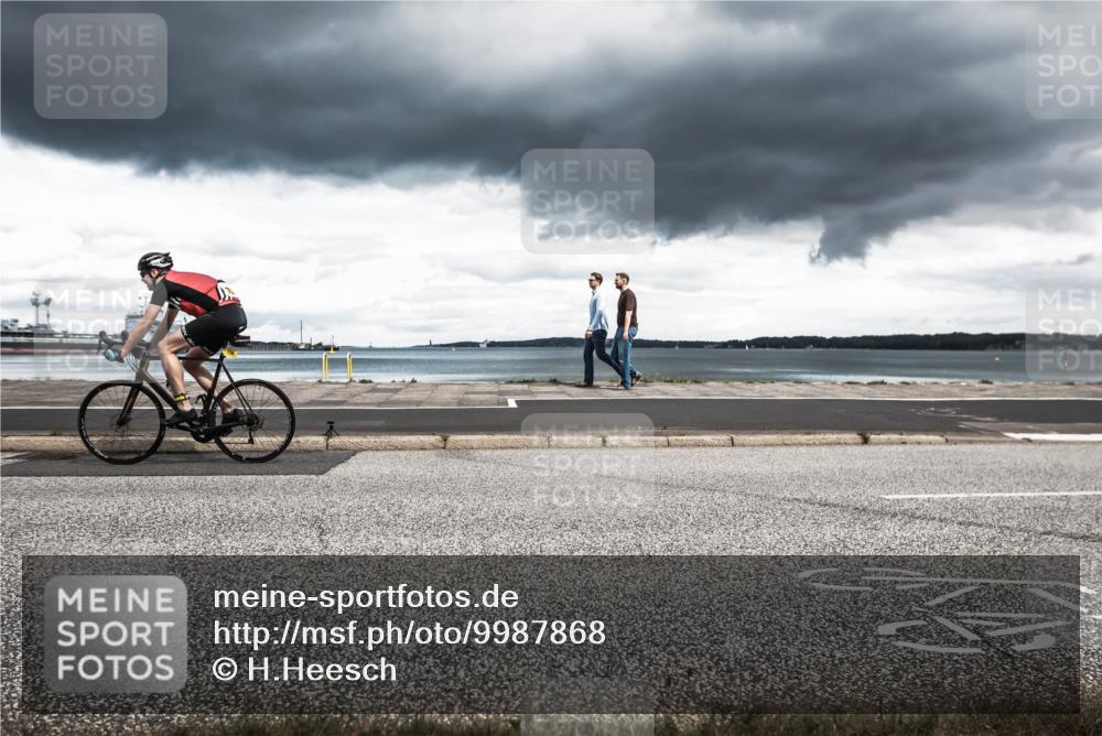 16.08.2026 - KN Förde Triathlon 2026 H.Heesch http://msf.ph/oto/9987868 16.08.2026 13:32:33 Radfahren 736, 746 meine-sportfotos.de