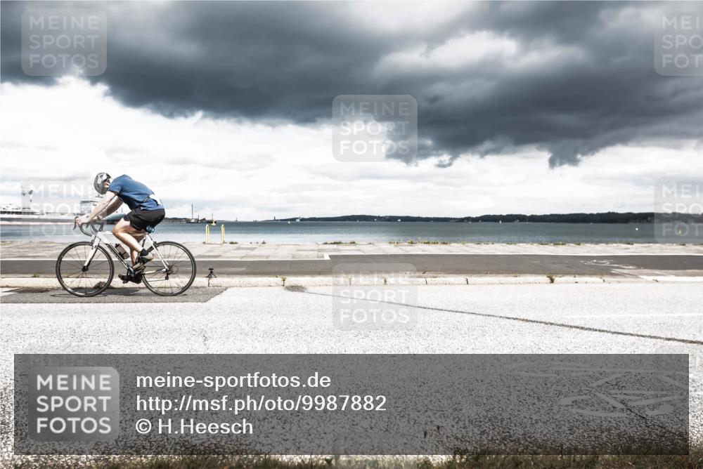16.08.2026 - KN Förde Triathlon 2026 H.Heesch http://msf.ph/oto/9987882 16.08.2026 13:34:02 Radfahren 572 meine-sportfotos.de