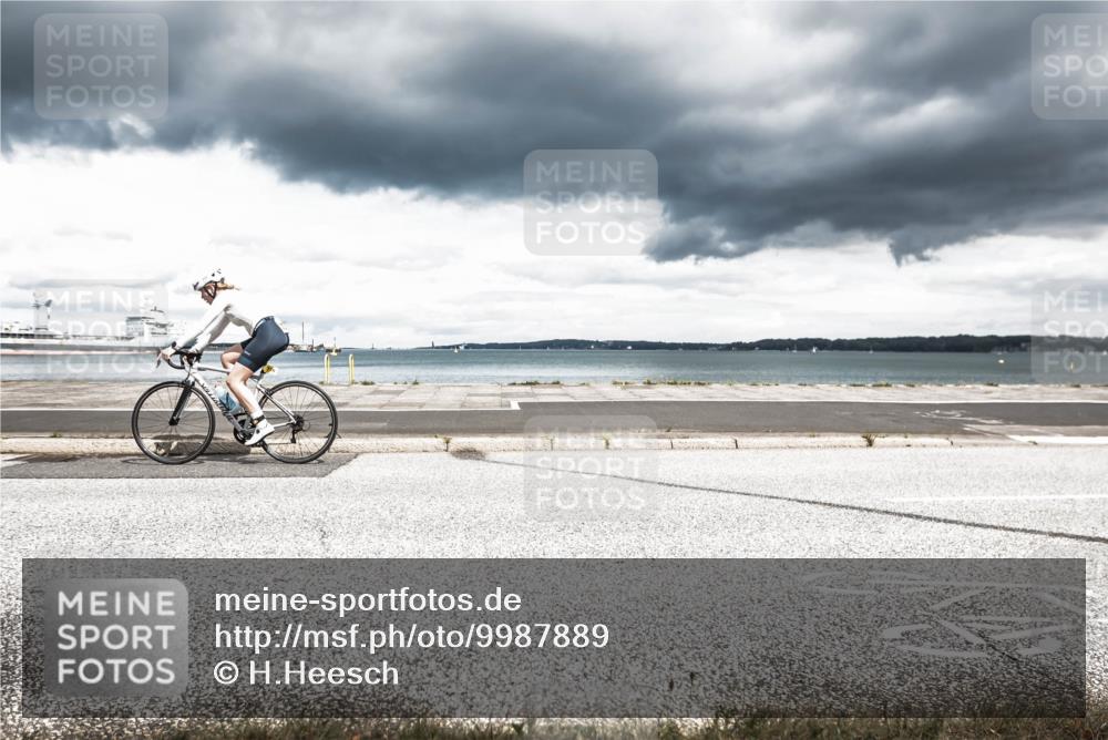 16.08.2026 - KN Förde Triathlon 2026 H.Heesch http://msf.ph/oto/9987889 16.08.2026 13:34:54 Radfahren  meine-sportfotos.de