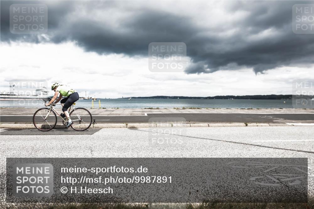16.08.2026 - KN Förde Triathlon 2026 H.Heesch http://msf.ph/oto/9987891 16.08.2026 13:35:04 Radfahren 742 meine-sportfotos.de