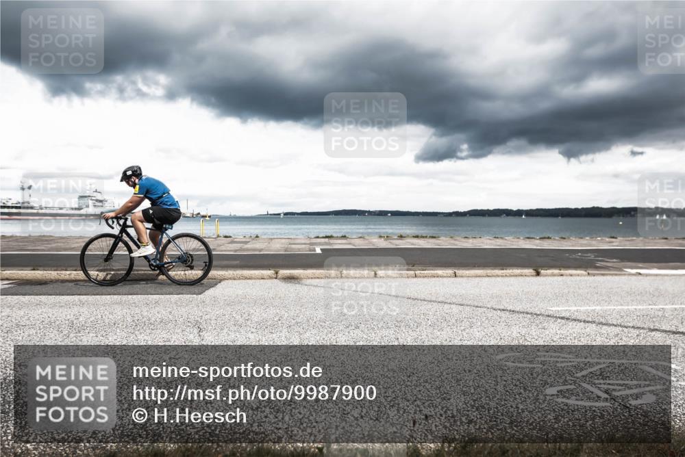 16.08.2026 - KN Förde Triathlon 2026 H.Heesch http://msf.ph/oto/9987900 16.08.2026 13:35:37 Radfahren  meine-sportfotos.de