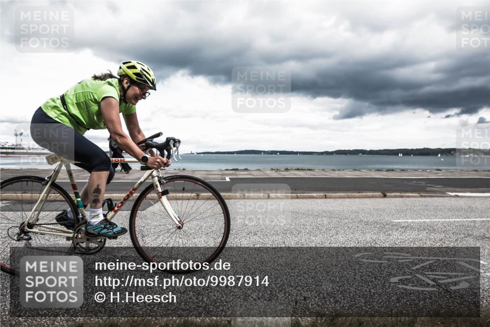 16.08.2026 - KN Förde Triathlon 2026 H.Heesch http://msf.ph/oto/9987914 16.08.2026 13:37:48 Radfahren 717 meine-sportfotos.de