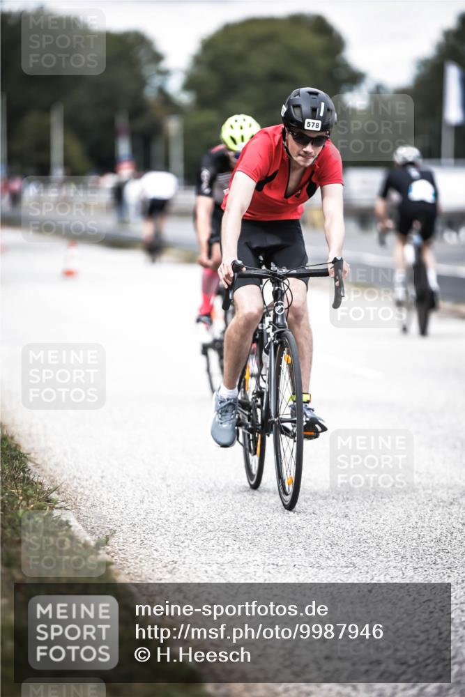 16.08.2026 - KN Förde Triathlon 2026 H.Heesch http://msf.ph/oto/9987946 16.08.2026 13:12:10 Radfahren 523, 542, 555, 578, 589, 729, 746 meine-sportfotos.de