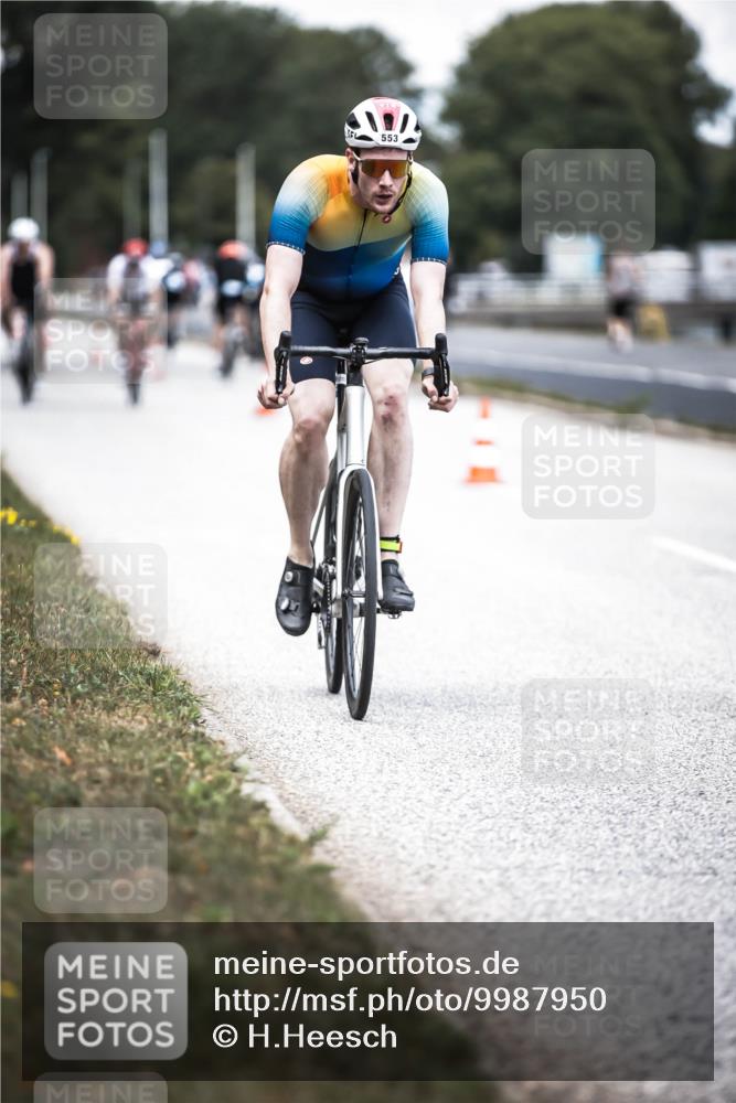 16.08.2026 - KN Förde Triathlon 2026 H.Heesch http://msf.ph/oto/9987950 16.08.2026 13:12:17 Radfahren 523, 542, 553, 568, 701 meine-sportfotos.de