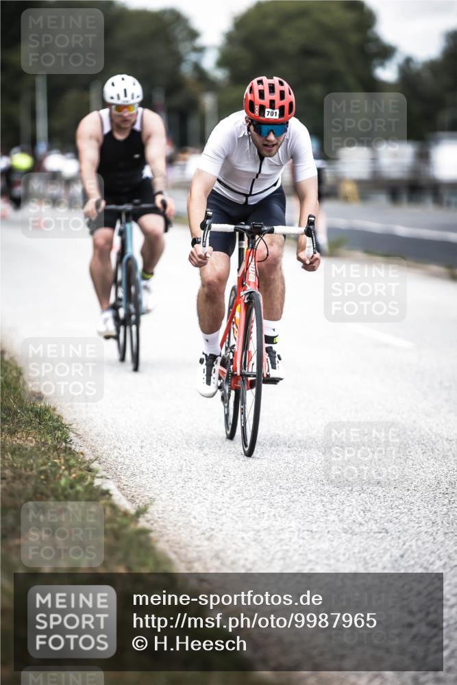 16.08.2026 - KN Förde Triathlon 2026 H.Heesch http://msf.ph/oto/9987965 16.08.2026 13:12:21 Radfahren 596, 701 meine-sportfotos.de