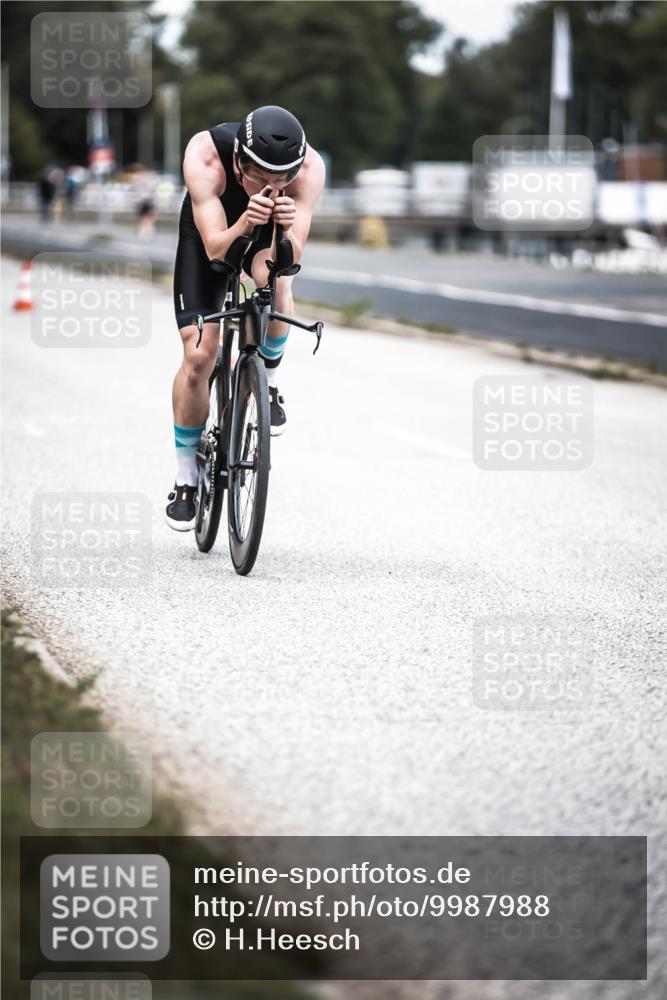 16.08.2026 - KN Förde Triathlon 2026 H.Heesch http://msf.ph/oto/9987988 16.08.2026 13:12:29 Radfahren 502, 550, 719 meine-sportfotos.de