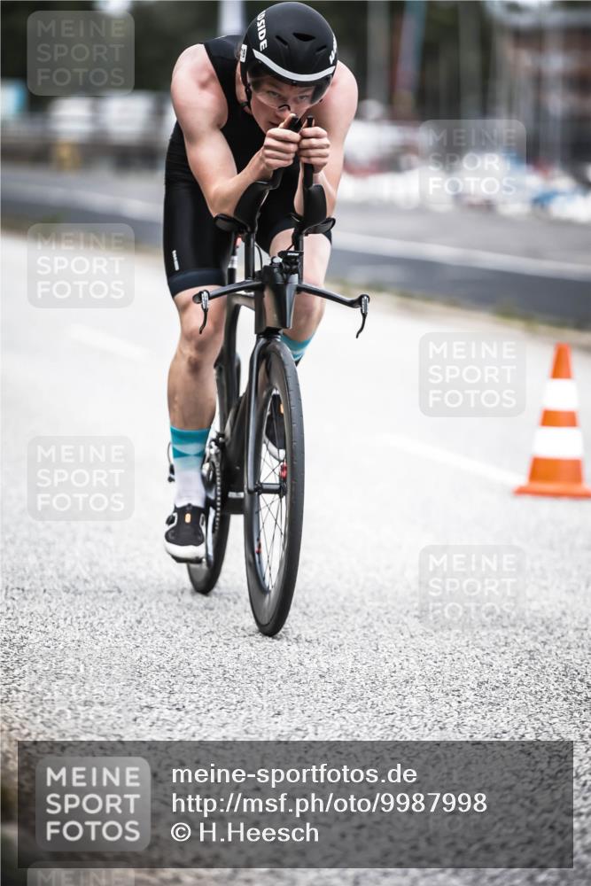 16.08.2026 - KN Förde Triathlon 2026 H.Heesch http://msf.ph/oto/9987998 16.08.2026 13:12:30 Radfahren 502, 531, 550, 719 meine-sportfotos.de