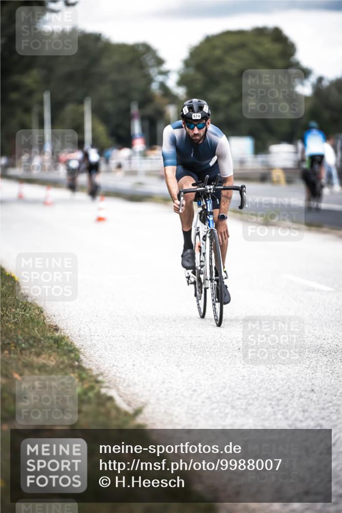 16.08.2026 - KN Förde Triathlon 2026 H.Heesch http://msf.ph/oto/9988007 16.08.2026 13:12:41 Radfahren 574 meine-sportfotos.de
